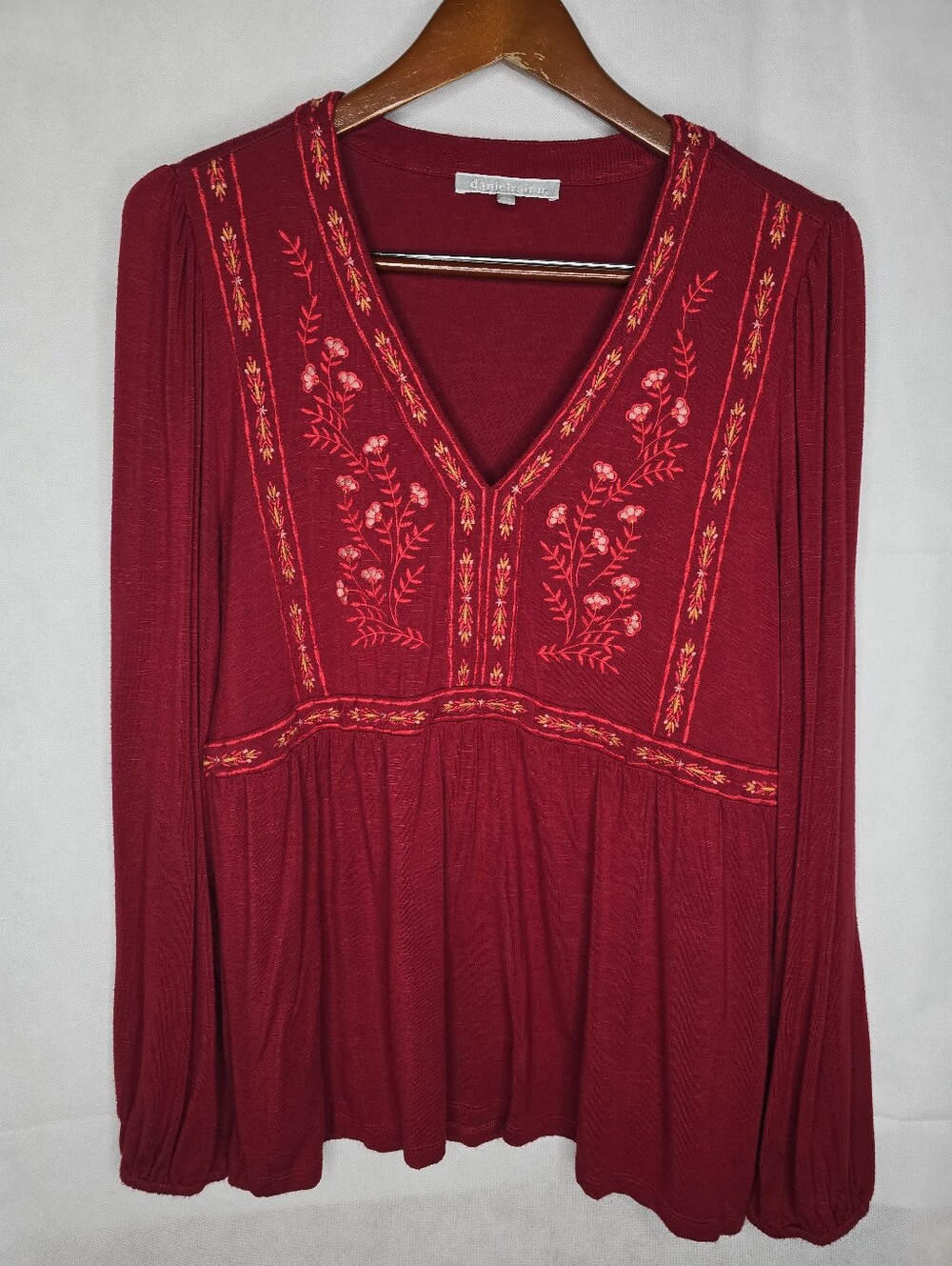 Daniel Rainn Peasant Blouse Red Floral Embroidered Long Sleeve V-neck Boho L